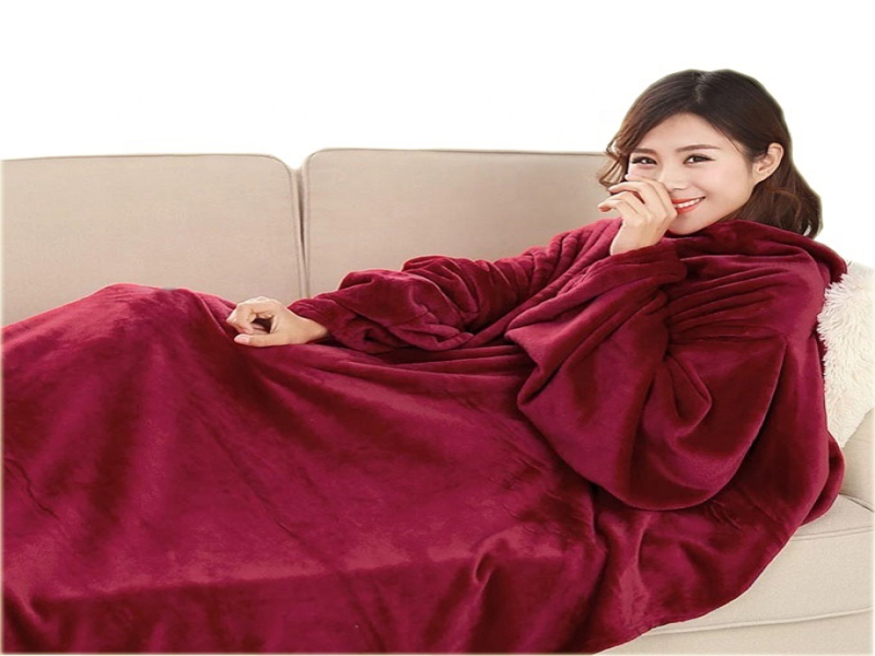 Giyilebilir Kollu Battaniye Kırmızı (Türk Malı)